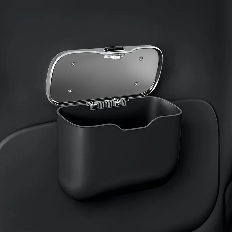 Multifunctional Car Trash Can with Lid - detail view