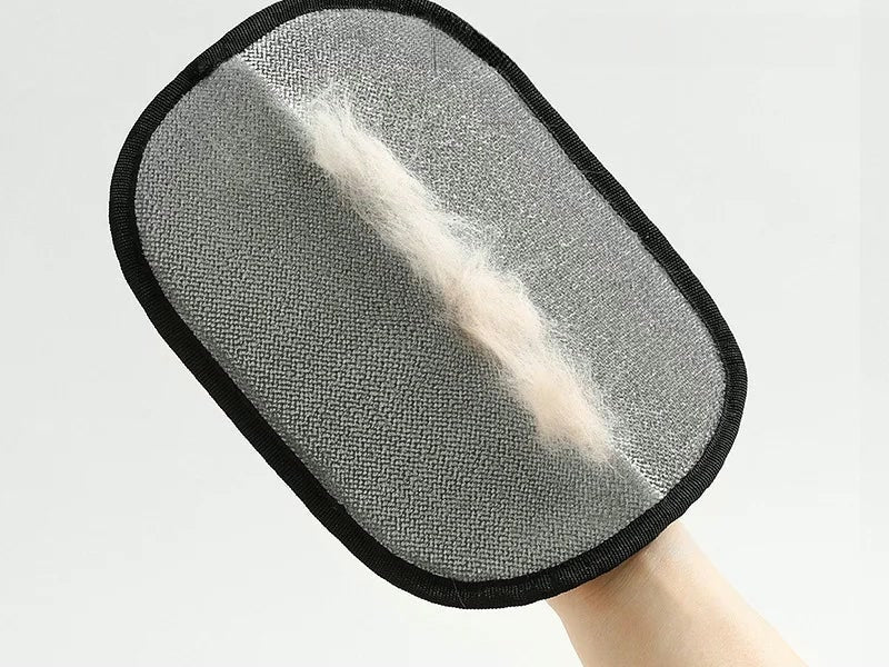 Collected hair gathered into a strip on the glove pad